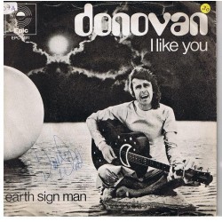 Donovan ‎– I Like You / Earth Sign Man|1973    Epic ‎– EPC 1471-Single