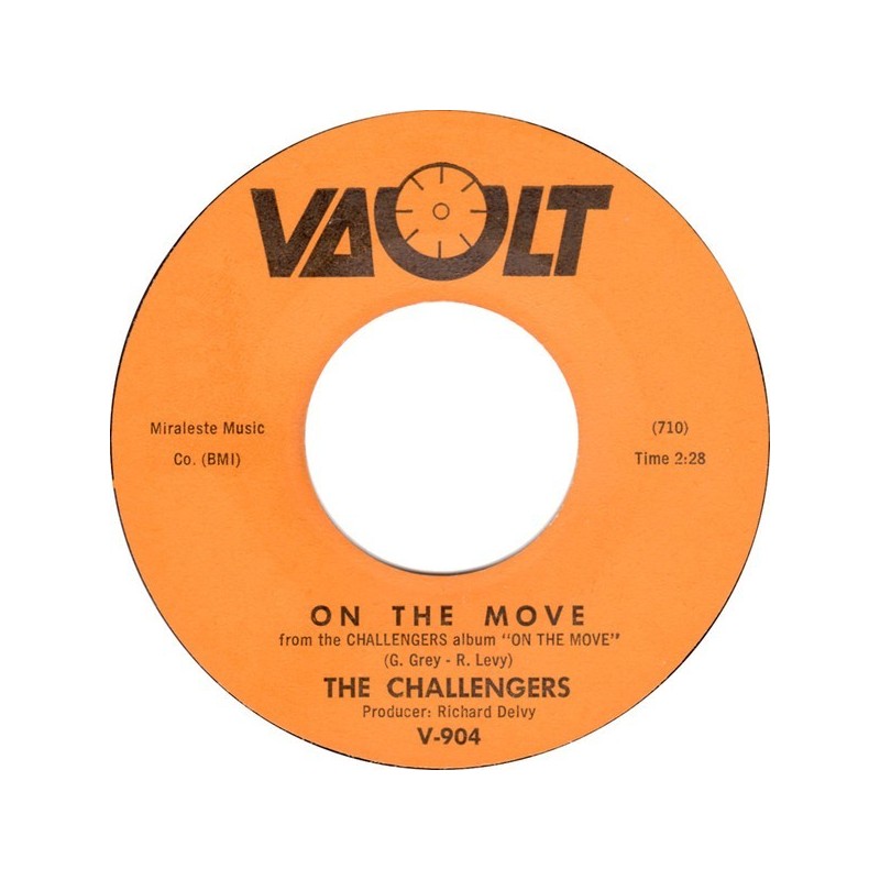 Challengers The ‎– On The Move / Foot Tapper|1963    Vault ‎– V-904-Single