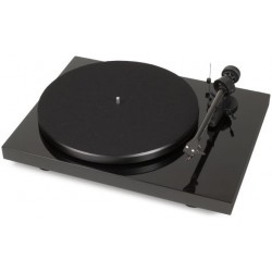 Pro-Ject Debut Carbon (DC) in Schwarz incl. Ortofon 2M Red