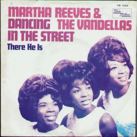 Reeves Martha & The Vandellas ‎– Dancing In The Street / There He Is|1969   Tamla Motown ‎– TM 7033-Single