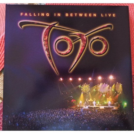 Toto – Falling In Between Live |2007/2021 	Ear Music Classics – 0215891EMX